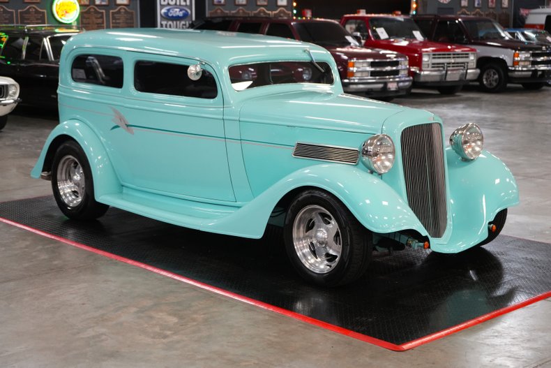 Chevrolet-Standard-1934-Light-Blue-Gray-17