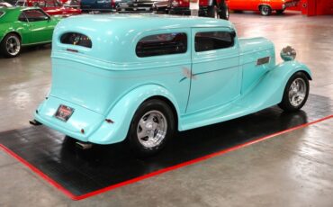 Chevrolet-Standard-1934-Light-Blue-Gray-21
