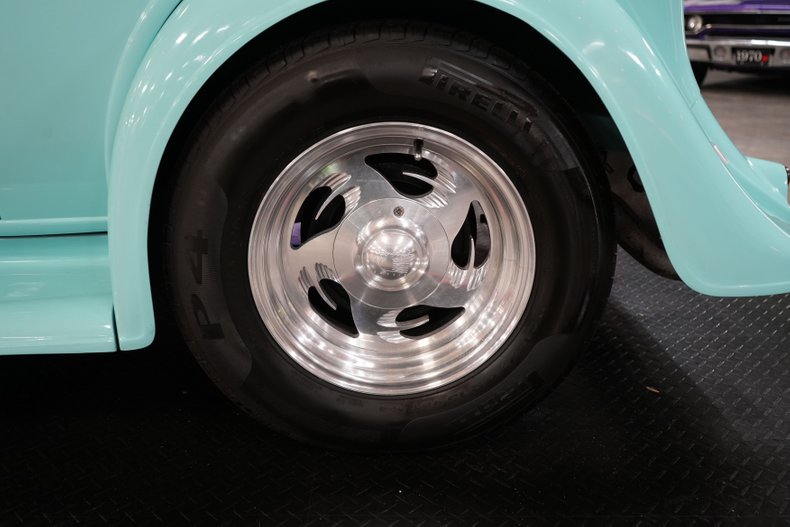 Chevrolet-Standard-1934-Light-Blue-Gray-3