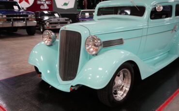 Chevrolet-Standard-1934-Light-Blue-Gray-32