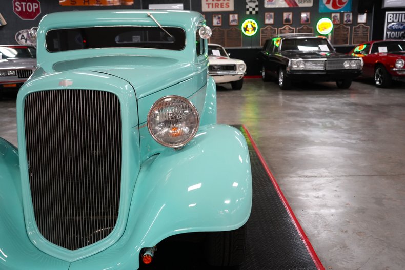 Chevrolet-Standard-1934-Light-Blue-Gray-33