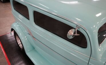 Chevrolet-Standard-1934-Light-Blue-Gray-40