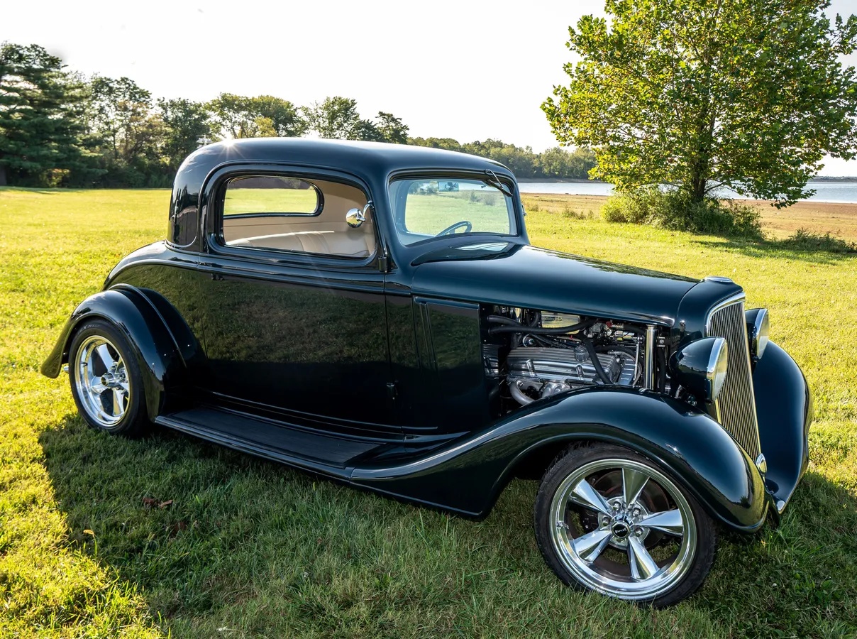 Chevrolet-Standard-1935-Emerald-Green-Beige-10