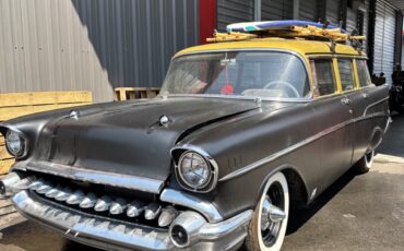 Chevrolet-Station-Wagon-1957-Wagon-2