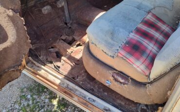 Chevrolet-Styleline-1950-4