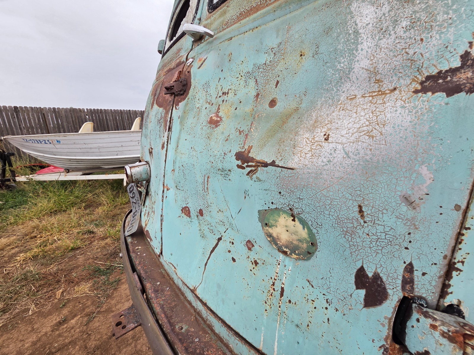 Chevrolet-Suburban-1949-SUV-17