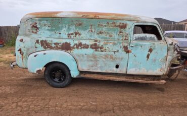 Chevrolet-Suburban-1949-SUV-19