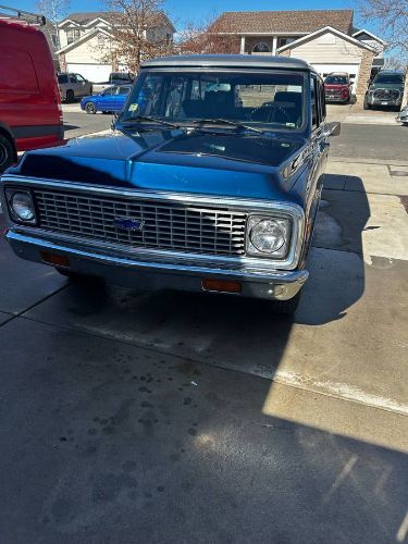 Chevrolet-Suburban-1971-Blue-2