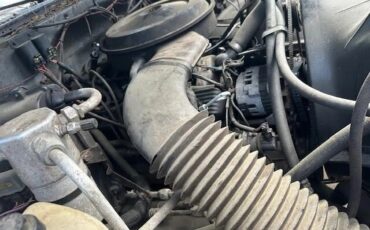 Chevrolet-Suburban-1987-Grey-Blue-18