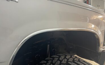 Chevrolet-Suburban-1996-SUV-20