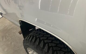 Chevrolet-Suburban-1996-SUV-21