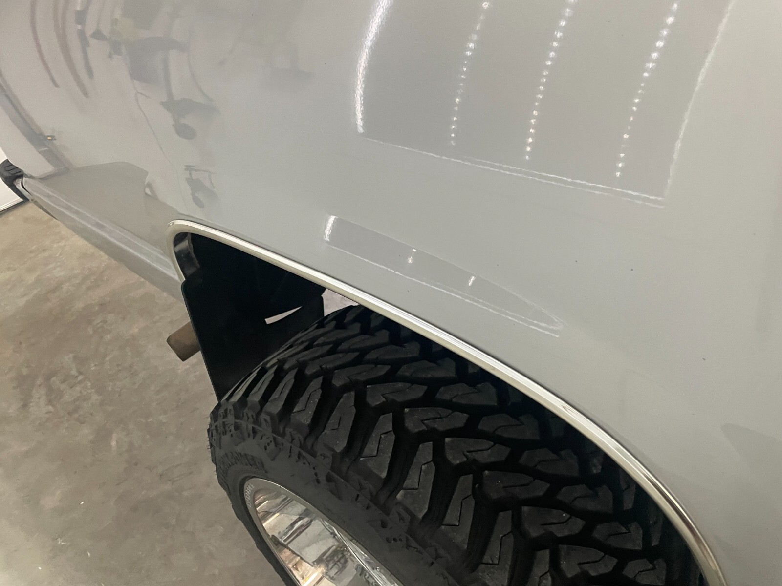 Chevrolet-Suburban-1996-SUV-21