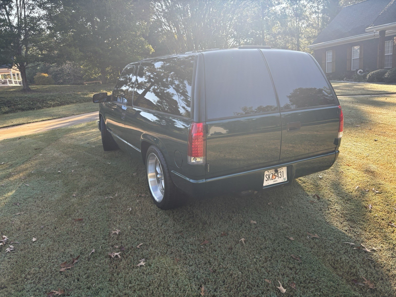 Chevrolet-Tahoe-1996-SUV-3