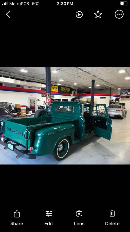 Chevrolet-apache-1961-green-1