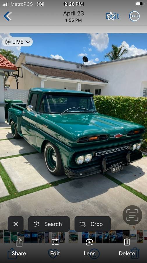 Chevrolet-apache-1961-green