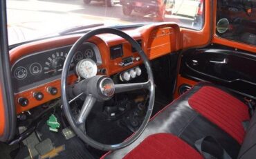 Chevrolet-apache-c10-1960-orange-9
