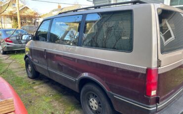 Chevrolet-astro-1993-brown-3