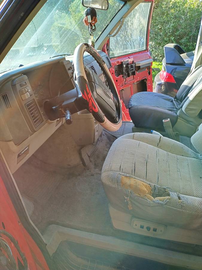 Chevrolet-astro-van-1995-red-2