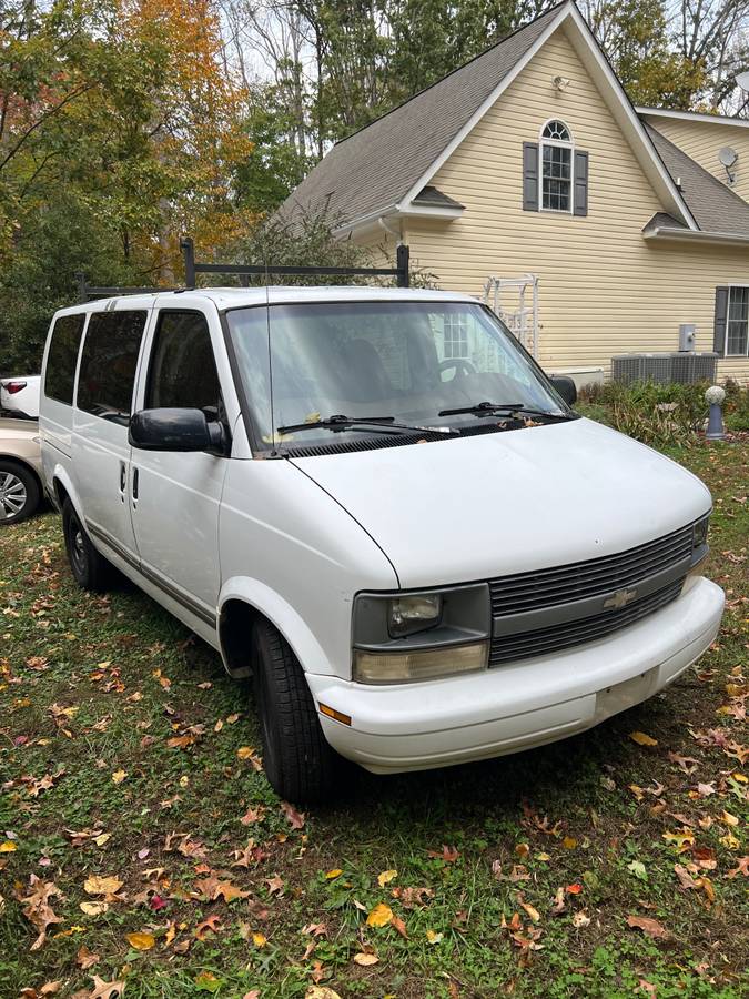 Chevrolet-astro-van-1996-1