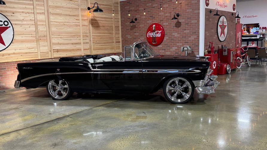 Chevrolet-bel-air-1956-black-17