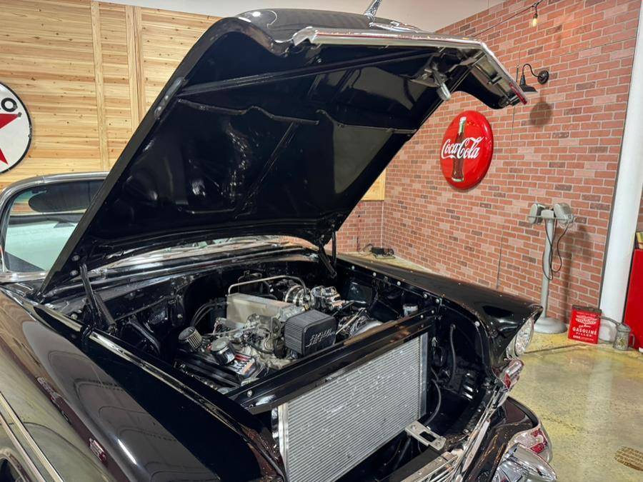 Chevrolet-bel-air-1956-black-8