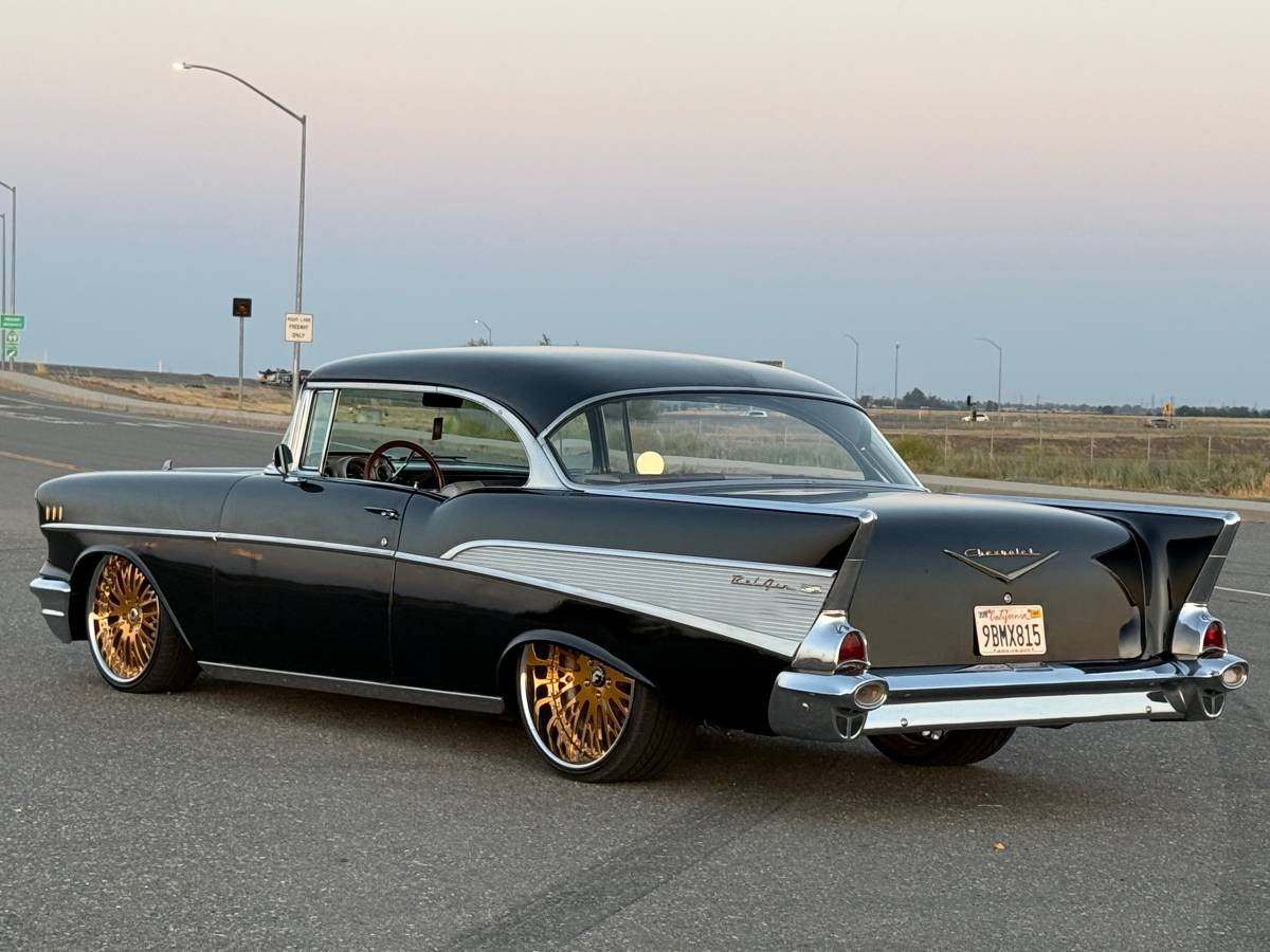 Chevrolet-bel-air-1957-40
