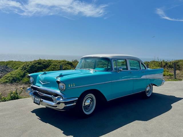 Chevrolet-bel-air-1957-blue-4