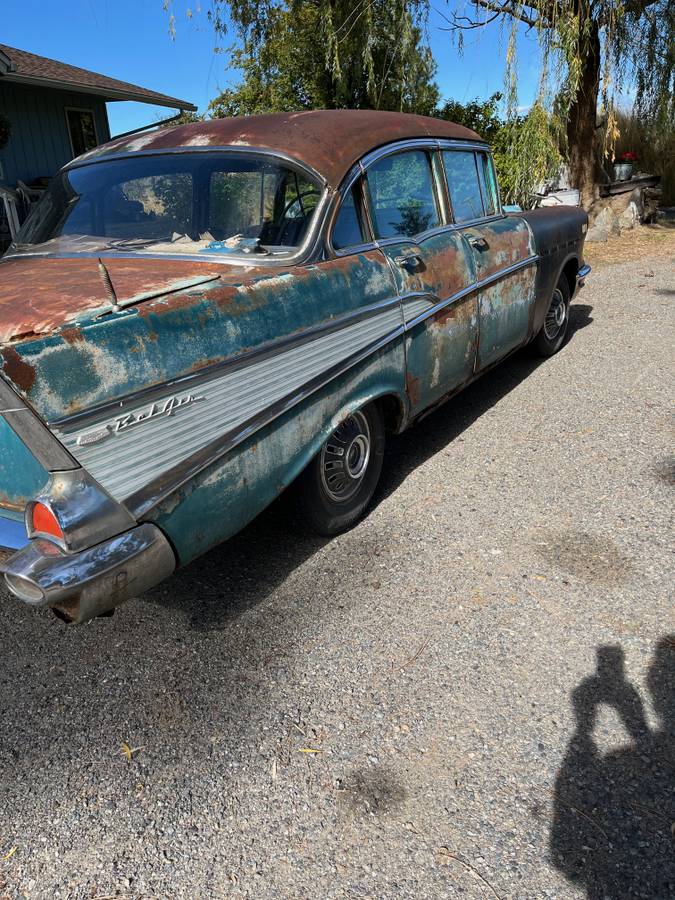 Chevrolet-bel-air-1957-custom-2