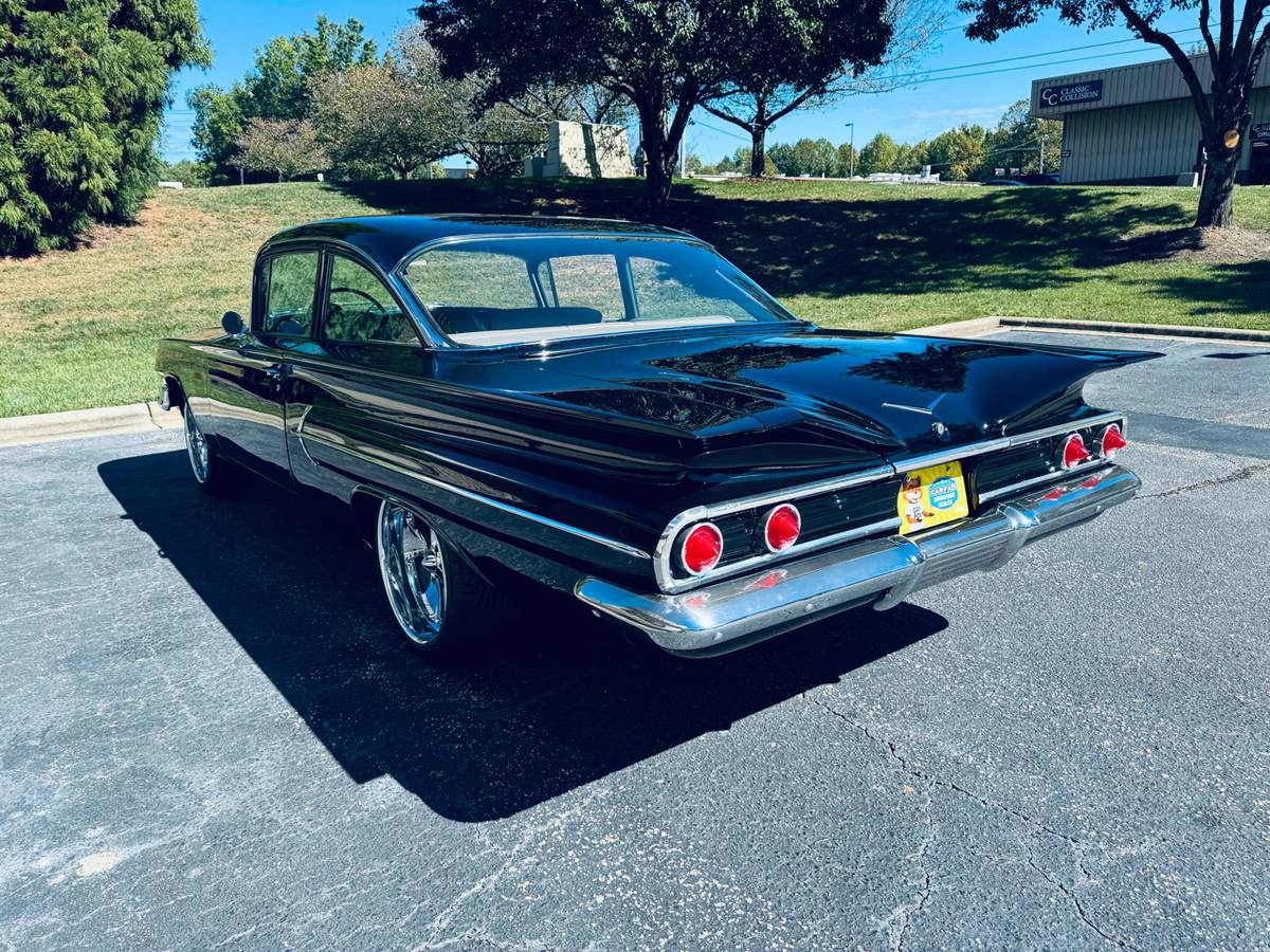 Chevrolet-bel-air-1960-black-3