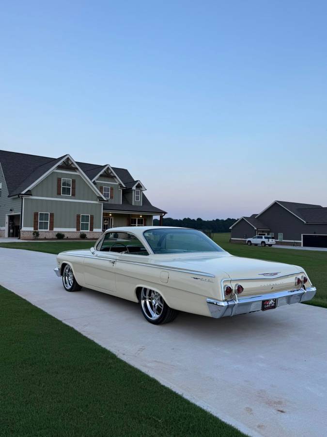 Chevrolet-bel-air-1962-custom-1