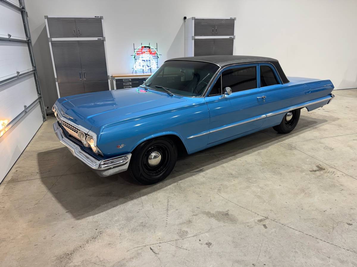 Chevrolet-bel-air-1963-blue-1