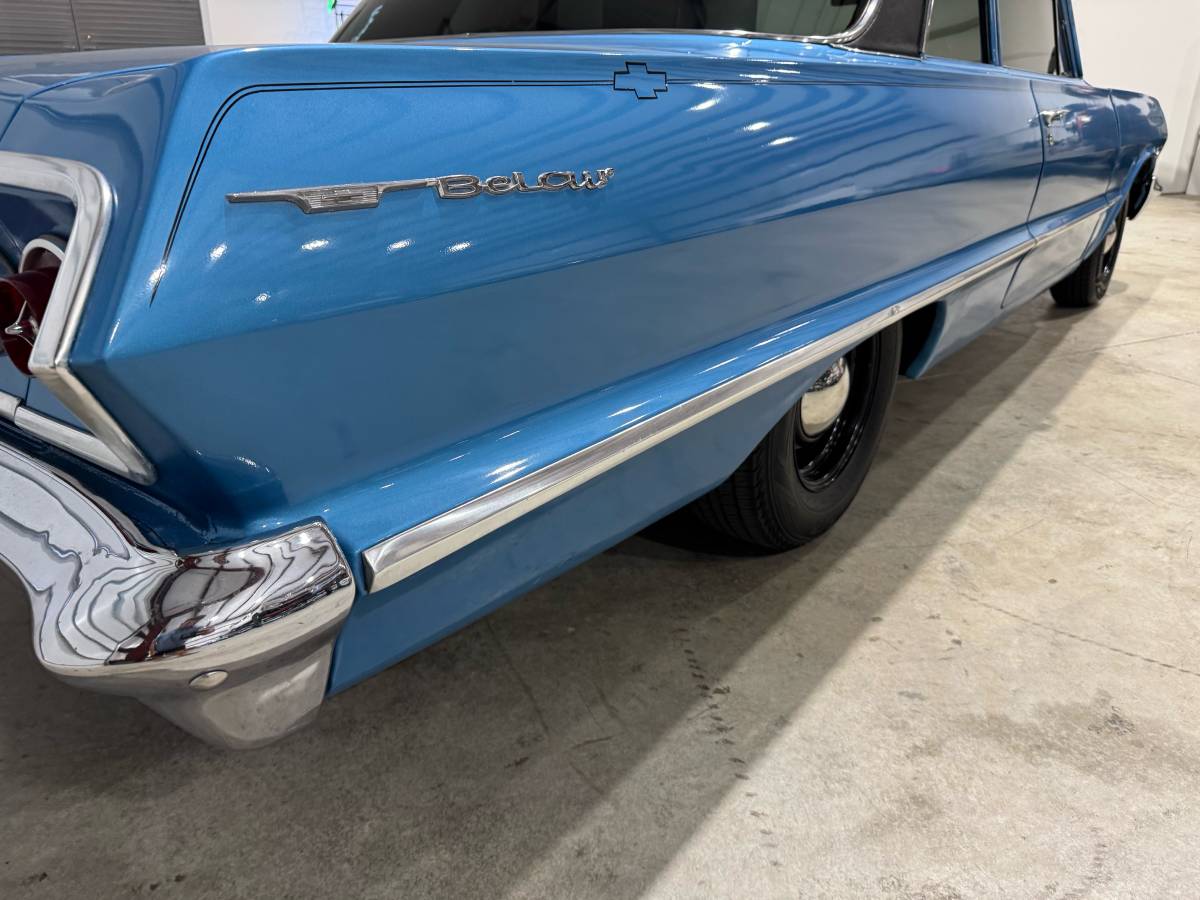 Chevrolet-bel-air-1963-blue-13