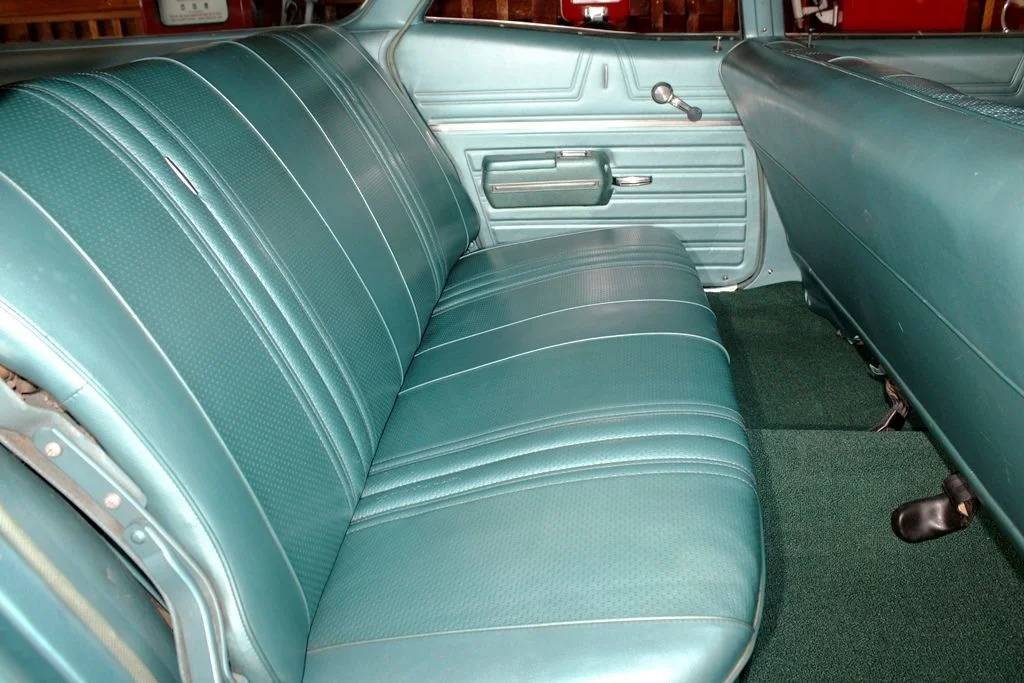 Chevrolet-bel-air-wagon-1968-17