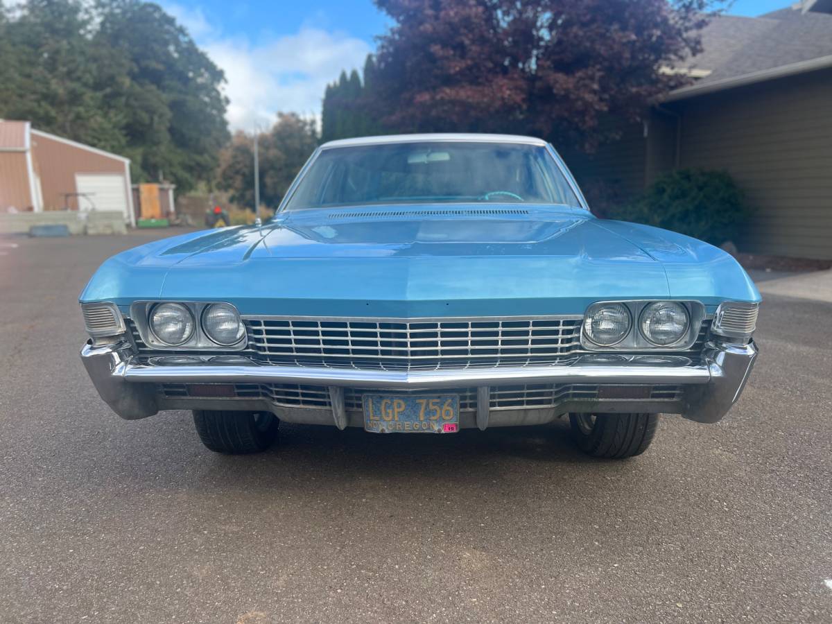 Chevrolet-bel-air-wagon-1968-blue-14