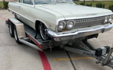 Chevrolet-belair-1963-white-1