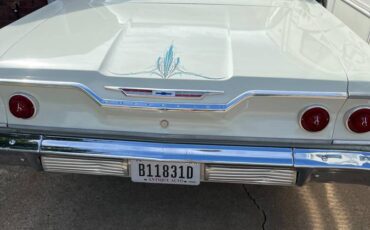 Chevrolet-belair-1963-white-18