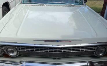 Chevrolet-belair-1963-white-2