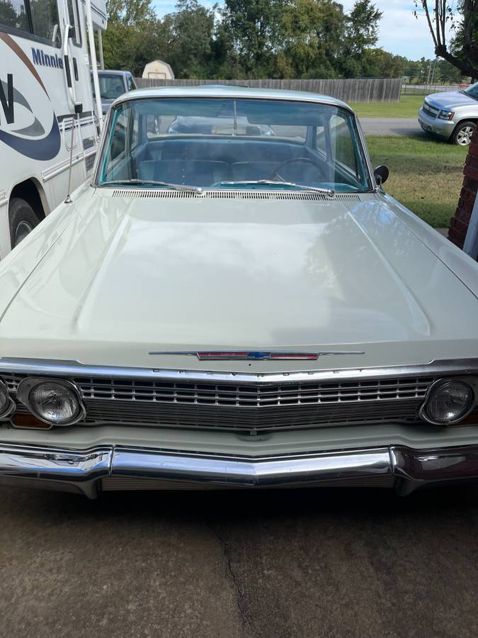 Chevrolet-belair-1963-white-2