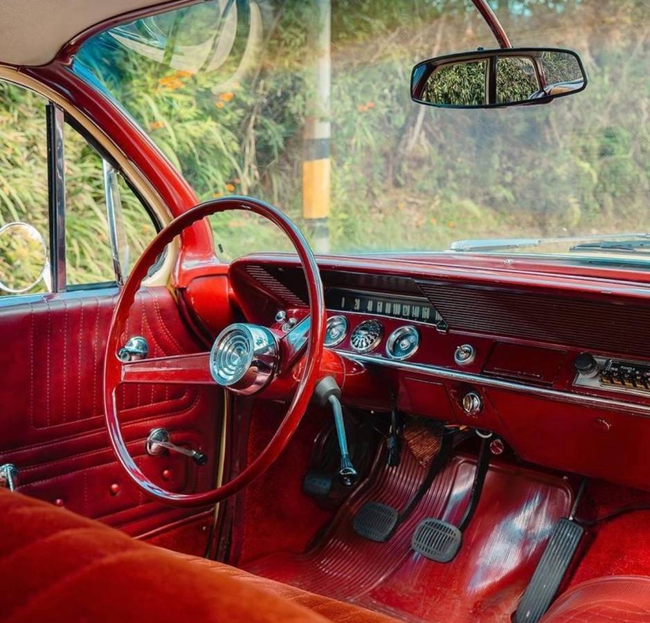 Chevrolet-biscayne-1961-custom-2