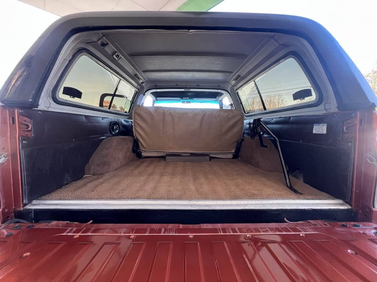 Chevrolet-blazer-12-ton-nominal-1988-orange-13