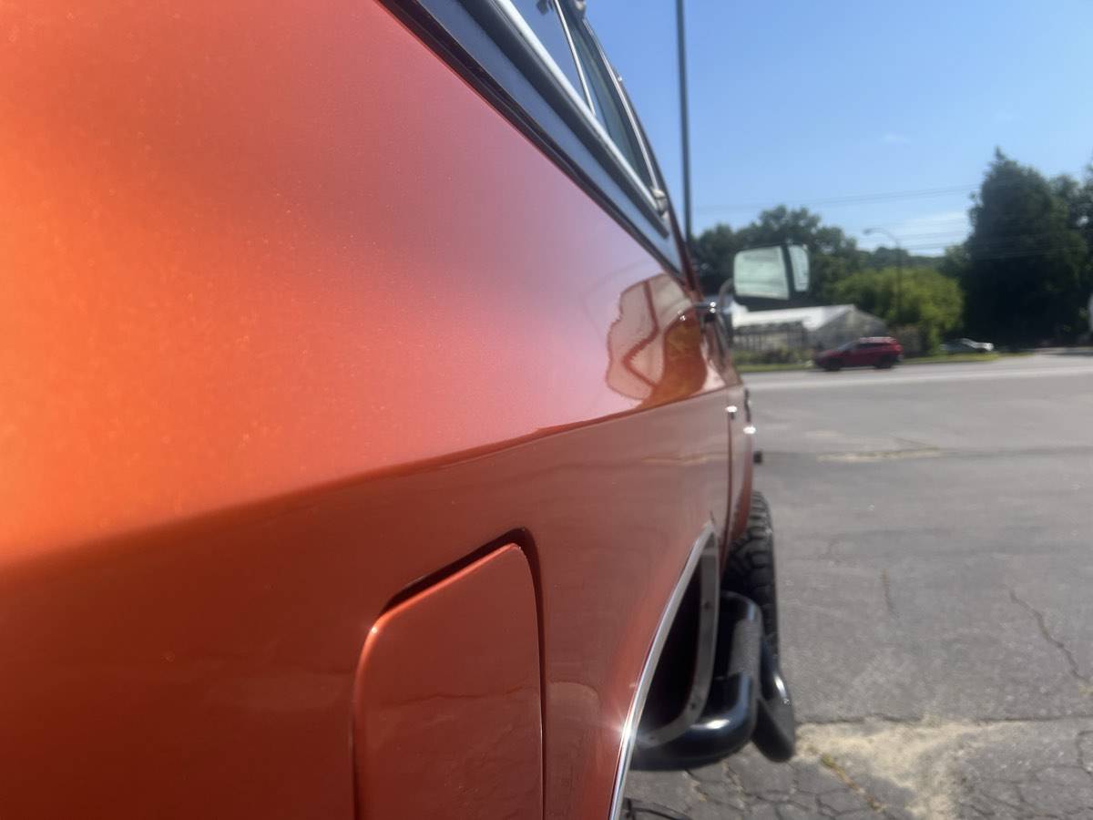 Chevrolet-blazer-12-ton-nominal-1988-orange-18