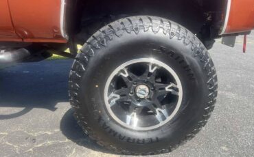 Chevrolet-blazer-12-ton-nominal-1988-orange-19
