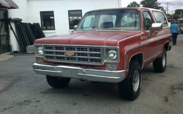 Chevrolet-blazer-1978-brown