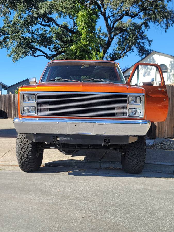Chevrolet-blazer-1985-custom-8