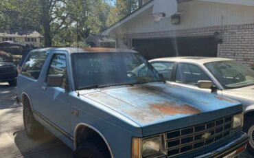 Chevrolet-blazer-1986-blue-2