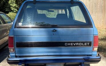 Chevrolet-blazer-1986-blue