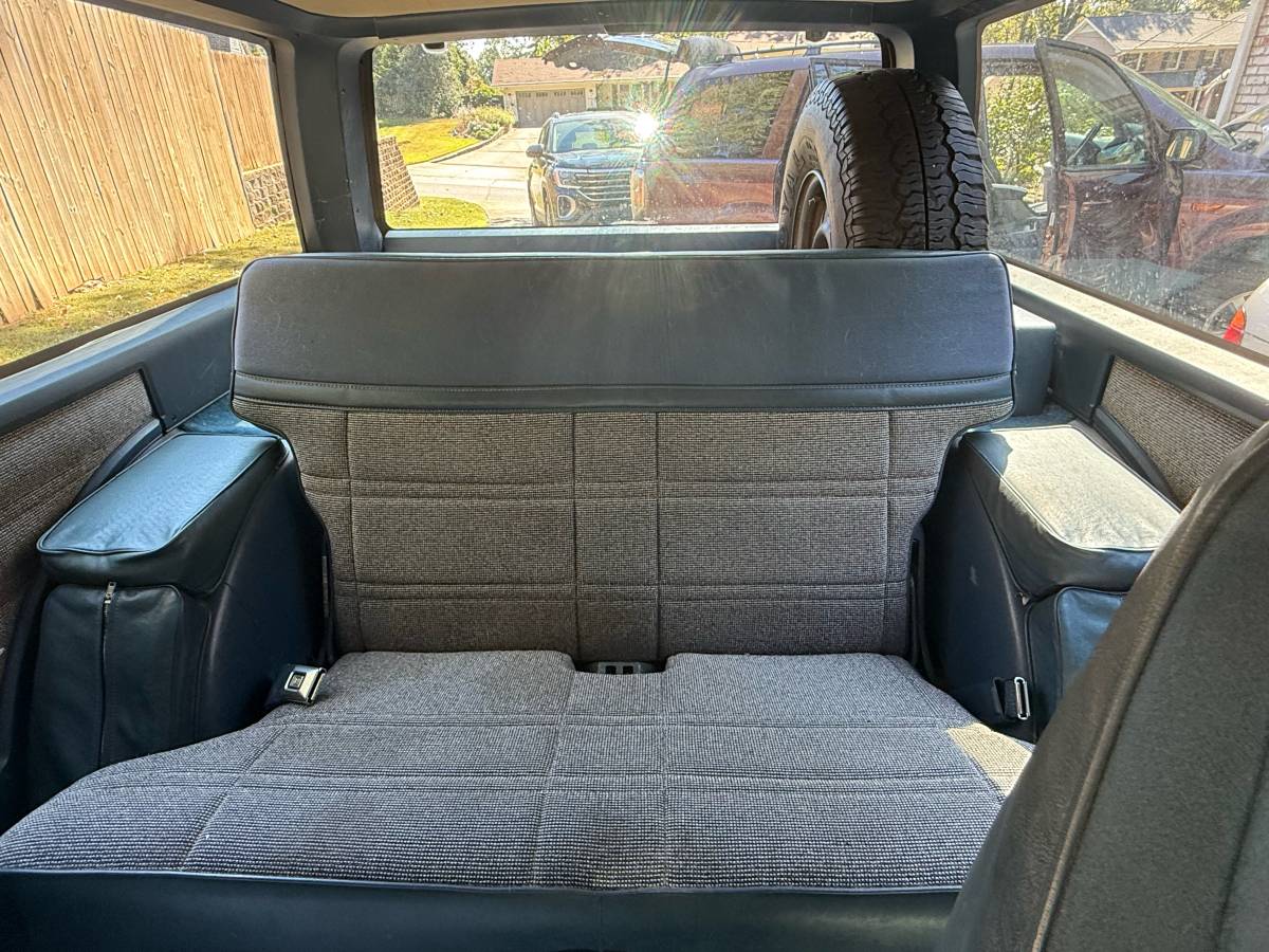 Chevrolet-blazer-1986-blue-7