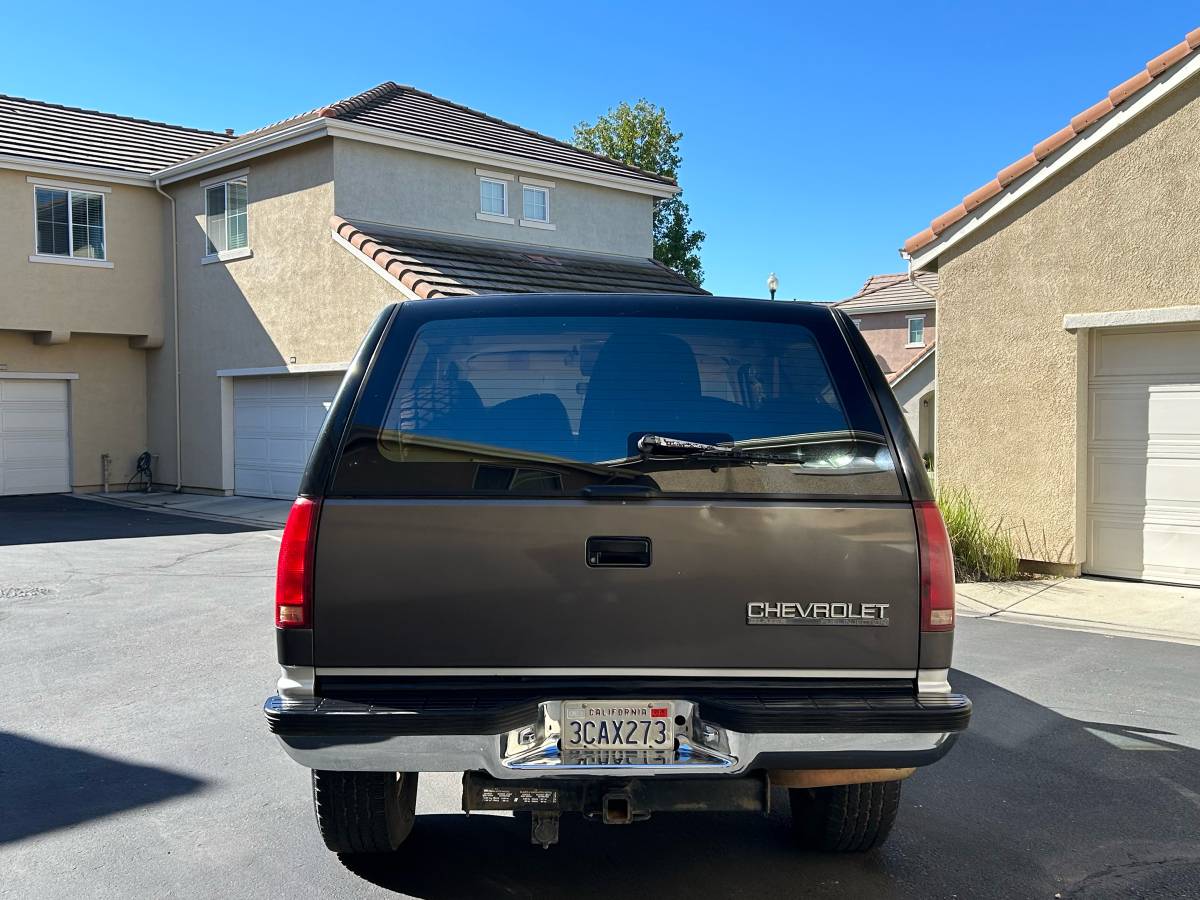 Chevrolet-blazer-1992-brown-3