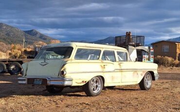 Chevrolet-brookwood-1958-yellow-18