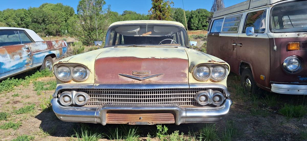 Chevrolet-brookwood-1958-yellow-5